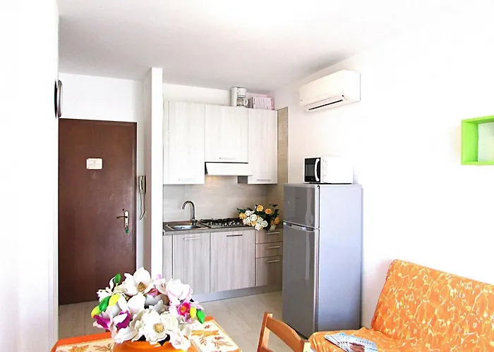 Isi Apartment
